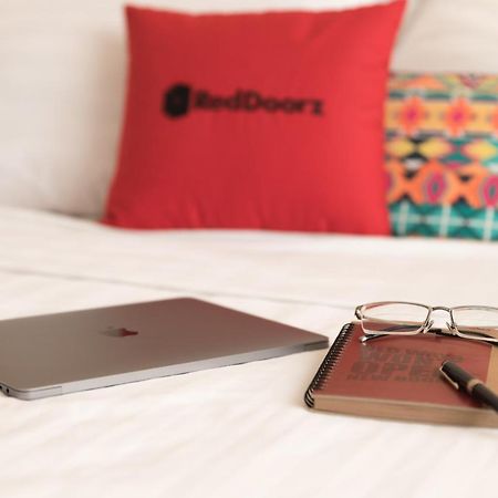 Reddoorz Nam Bac Hotel Phan Dang Luu Phu Nhuan Ho Chi Minh-byen Eksteriør bilde